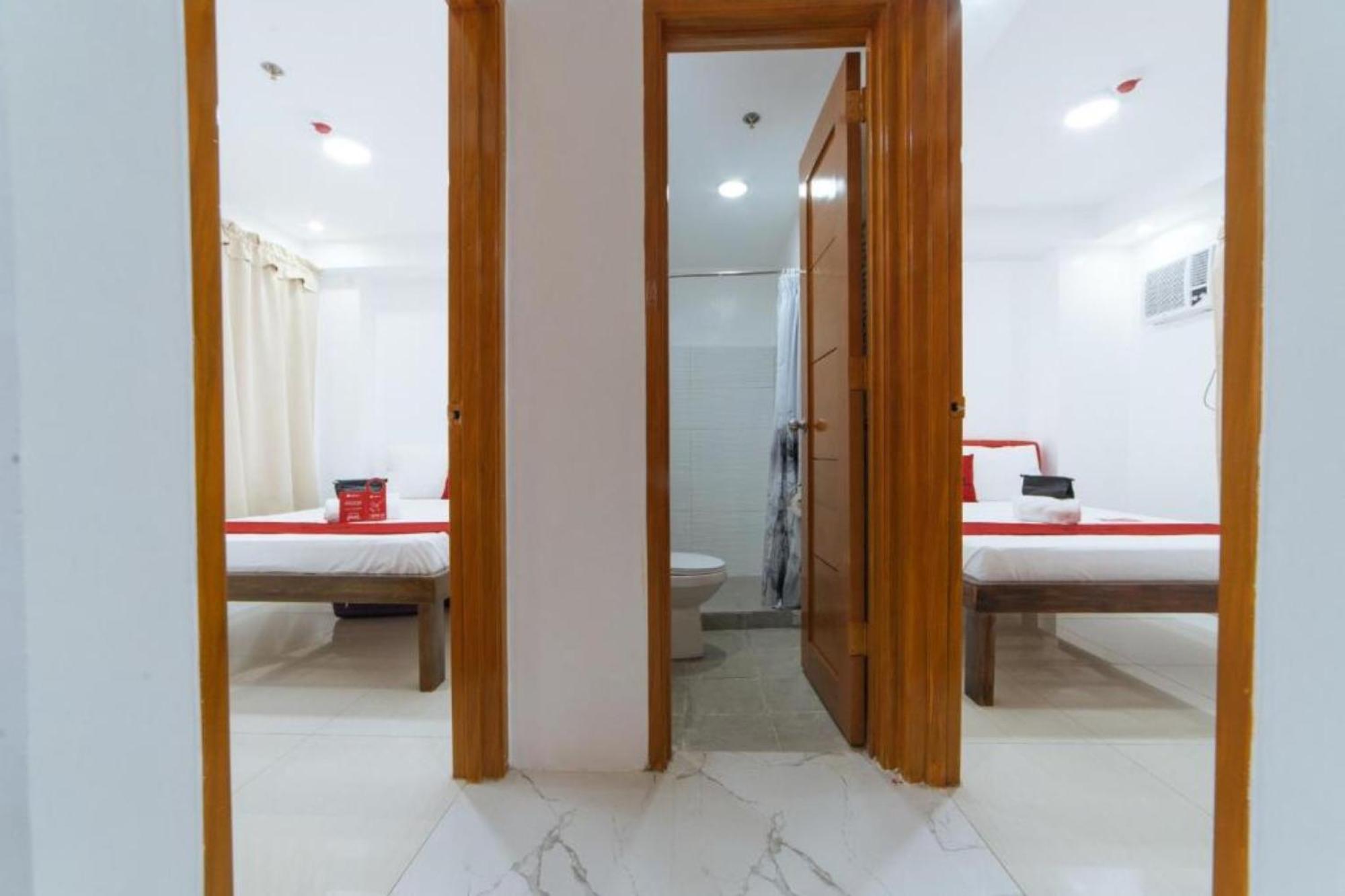 Reddoorz At Dbuilders Rooms Bangkal Makati Makati City Exteriör bild