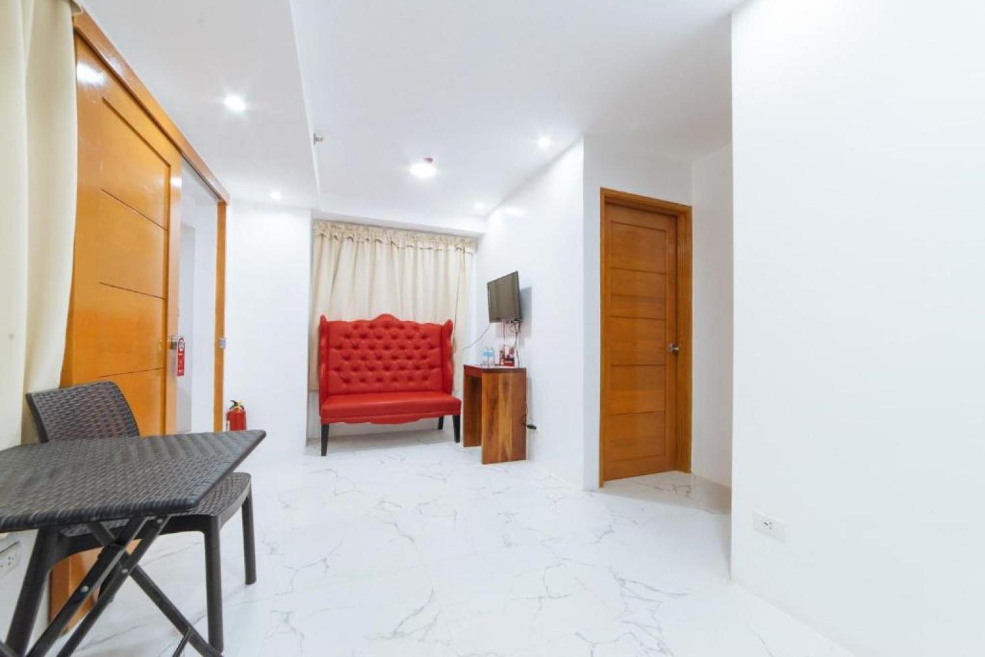 Reddoorz At Dbuilders Rooms Bangkal Makati Makati City Exteriör bild